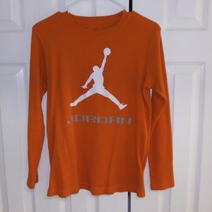 Air Jordan Long Sleeve Orange Active Shirt Boys L 16/18